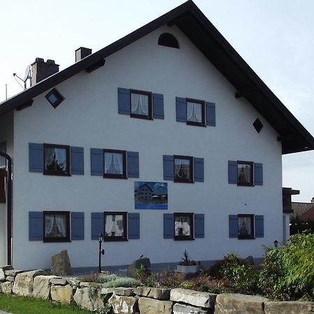 Gemuetliche Ferienwohnung In Urigem Bauernhaus Pfronten Exterior photo